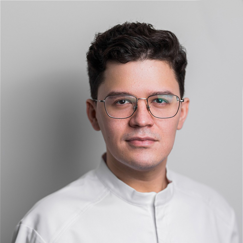 Фото Доктор Мансуров<br>Данияр Мансурович